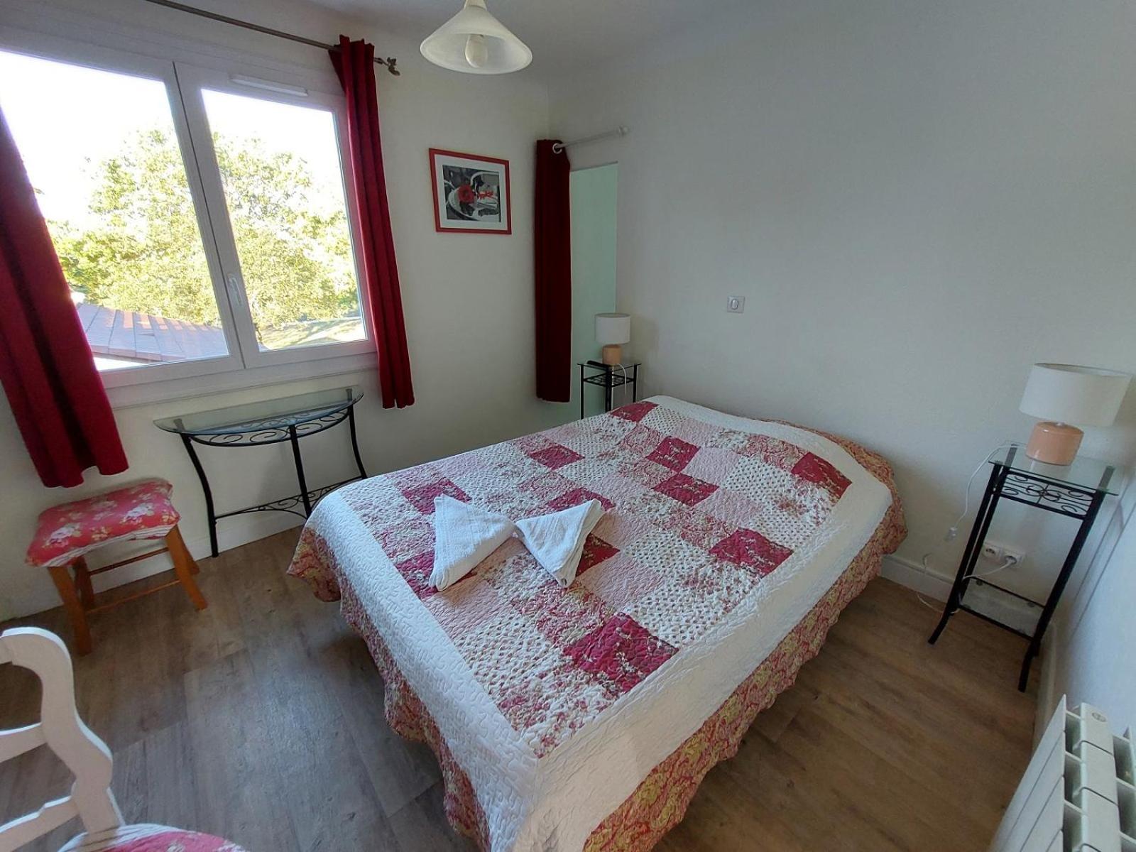 Hotel Au Charme Du Levat Saint Paul de Loubressac 외부 사진