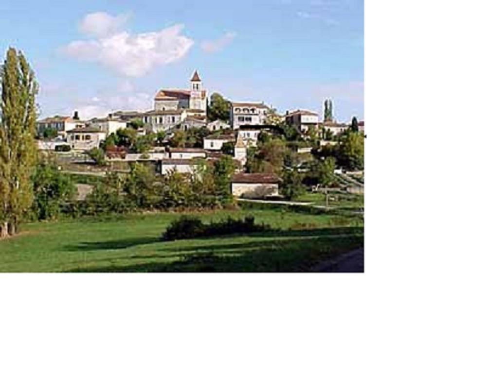 Hotel Au Charme Du Levat Saint Paul de Loubressac 외부 사진
