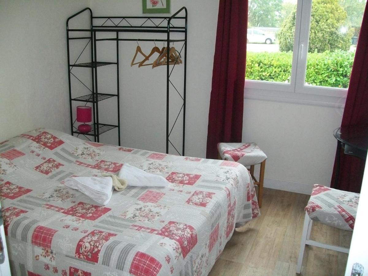 Hotel Au Charme Du Levat Saint Paul de Loubressac 외부 사진